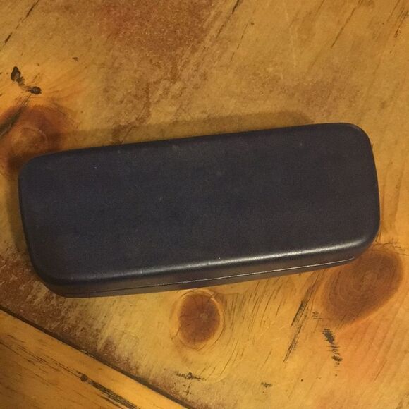Lacoste glasses/ sunglasses case - Picture 5 of 8